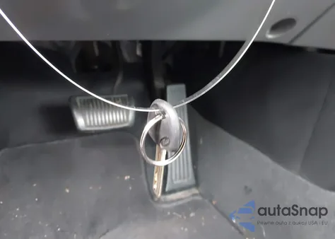 2011 Hyundai Sonata Gls z USA, uszkodzony, nr VIN 5NPEB4AC4BH240898